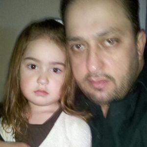 Meet your Posher, Cesar