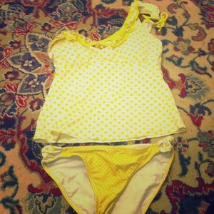 OP Yellow poka-dot 2 piece set *USED*