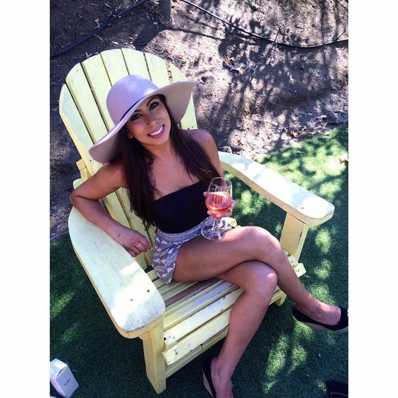 Meet your Posher, Stefanie