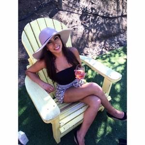 Meet your Posher, Stefanie