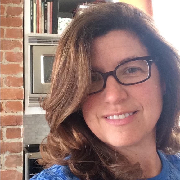 Meet your Posher, Gina
