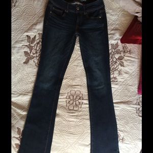 AMERICAN EAGLE OUTFITTERS JEANS
