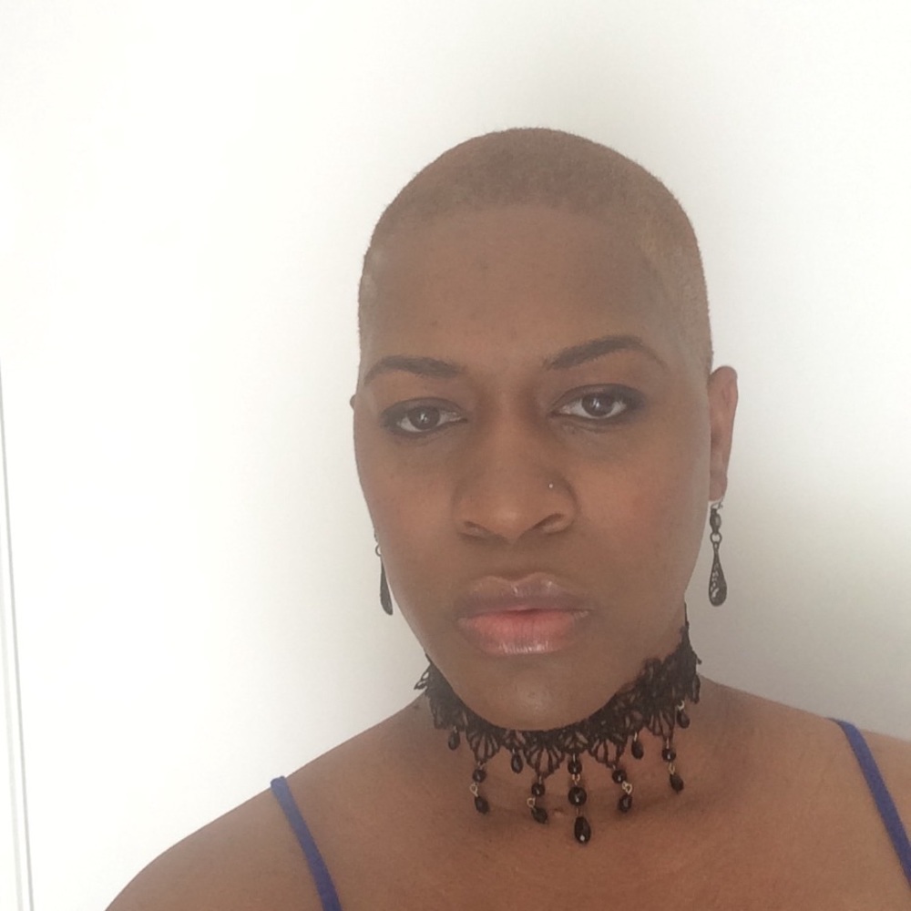 Meet your Posher, Treasa