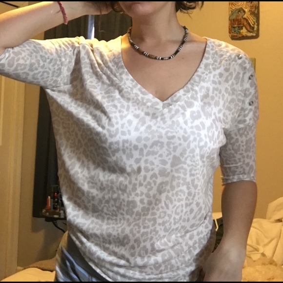 Express double v-neck quarter sleep top