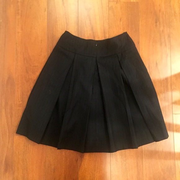 PRADA Pleated Midi Skirt - Picture 1 of 3