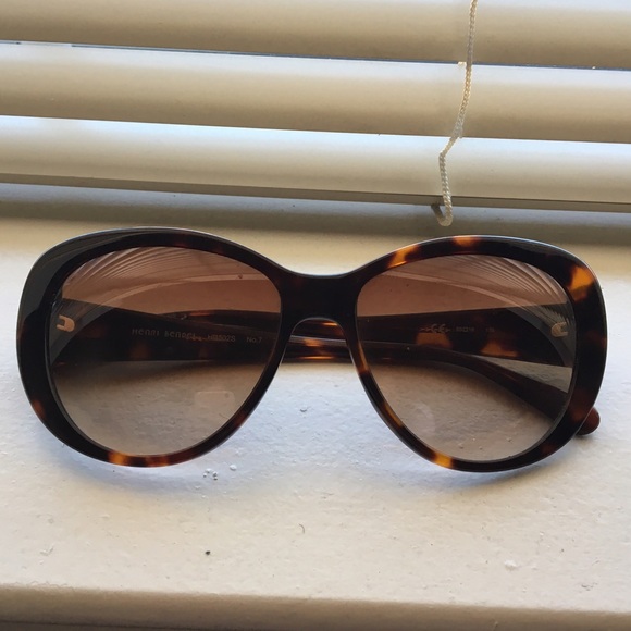 Henri Bendel sunglasses