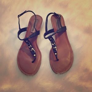 ⛓Steve Madden T-Strap Wooden Wedge Sandal