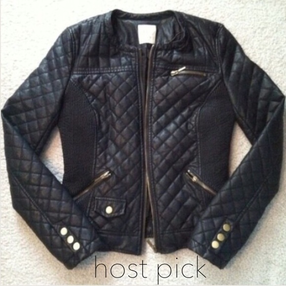 Zara Jackets & Blazers - 🍾SOLD🍾 Zara Faux Leather Quilted Jacket LIKE NEW