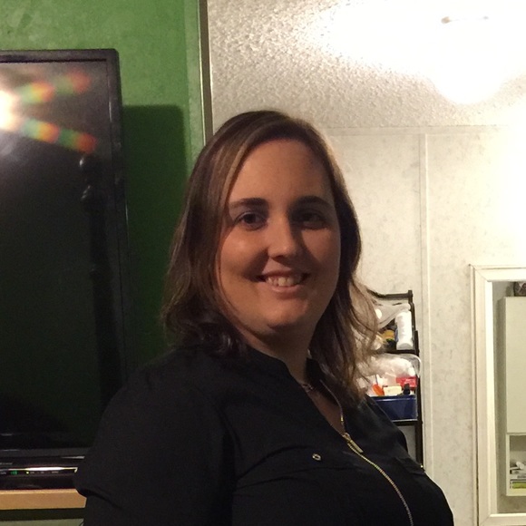 Meet your Posher, Amie