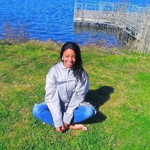 Meet your Posher, Grace