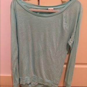 Victoria secret pull over.