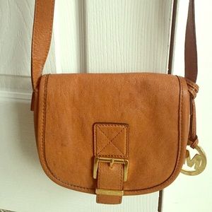 Micheal Kors Crossbody