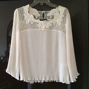 Brand new Nanette lepore wild flower blouse size 8