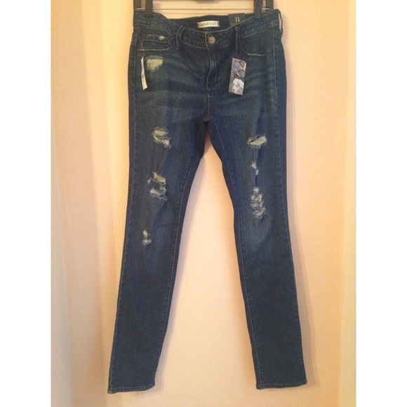 Bullhead skinny jeans