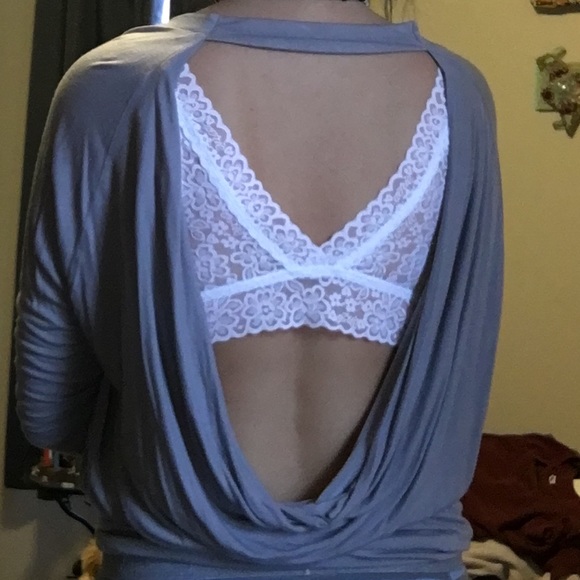 Long sleeve open back express top
