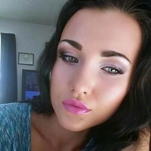 Meet your Posher, Daria