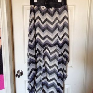 Women's High to Low Skirt