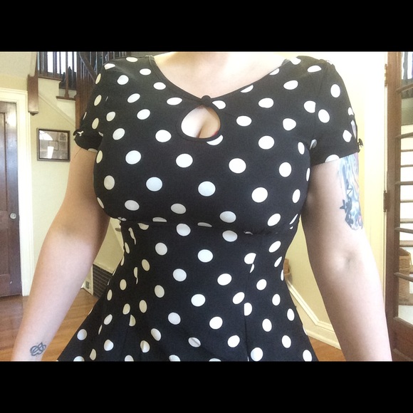 ❌SOLD❌Modcloth Keyhole to Success Dress sz M NWT - Picture 3 of 4