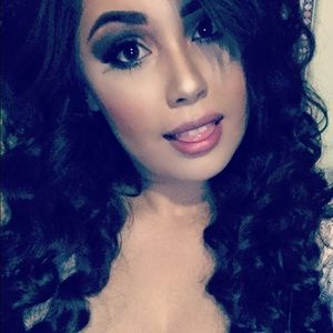 Meet your Posher, Araceli