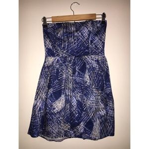 Blue strapless dress