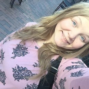 Meet your Posher, Shawnee