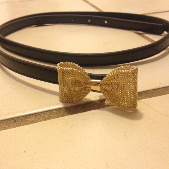 Gold bow belt