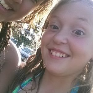 Meet your Posher, Brooke