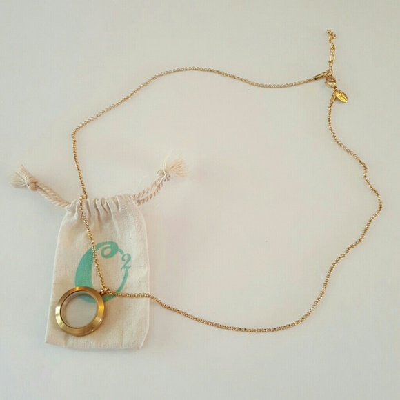 Origami Owl Gold Chain & Locket