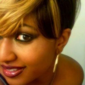 Meet your Posher, Tiffany