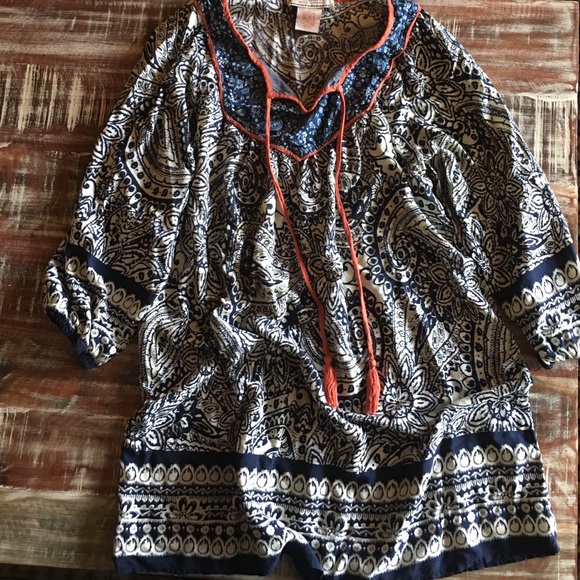 Patterned tunic