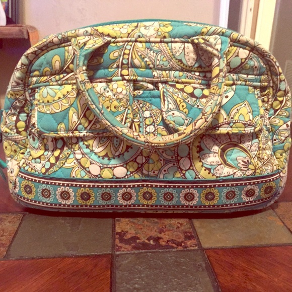 Vera Bradley hand bag
