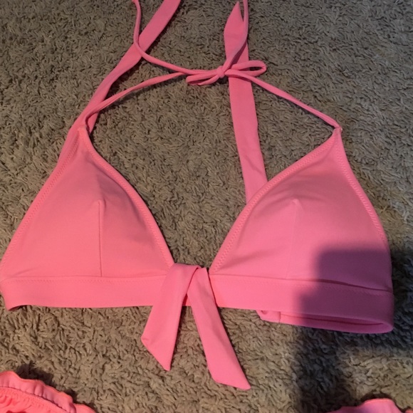 Victorias Secret Flamingo Bikini - Picture 2 of 4