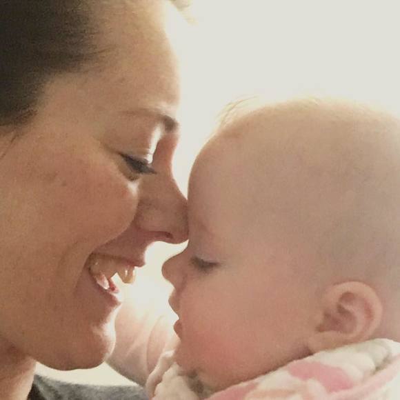 Meet your Posher, Christin - Picture 1 of 1