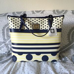 🎊HP 4/6🎊🎉ANNE KLEIN Large Tote🎉🔴FINAL PRICE🔴