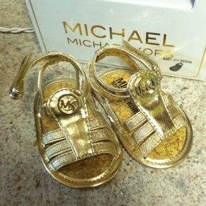 NWOT Michael Kors infant sandals