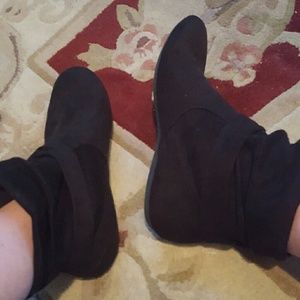 Rampage Black ankle booties