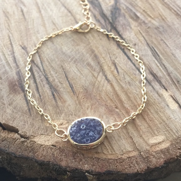 Jewelry - ▪️FINAL SALE▪️ Natural Druzy Stone Bracelet Purple