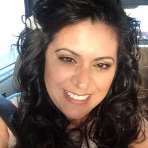 Meet your Posher, Claudia