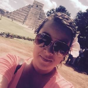 Meet your Posher, Jackie