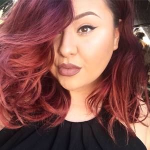 Meet your Posher, Elisa