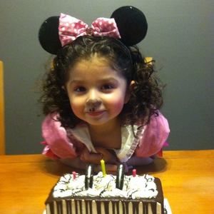 Meet your Posher, Maribel