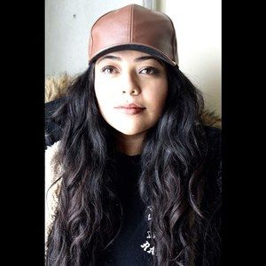 Meet your Posher, Desiree