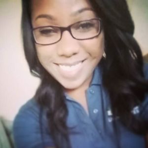 Meet your Posher, Maya