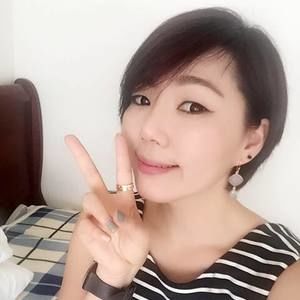 Meet your Posher, Agnes