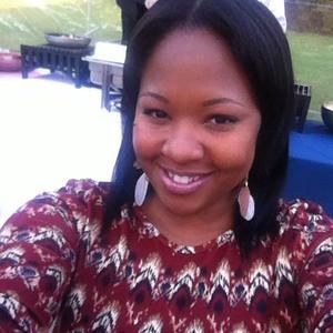 Meet your Posher, Simone