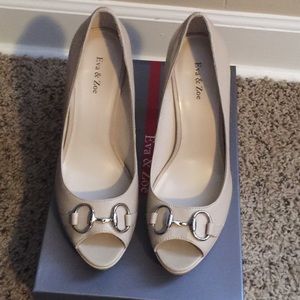 New Eva & Zoe Pumps