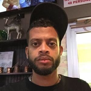 Meet your Posher, Jason