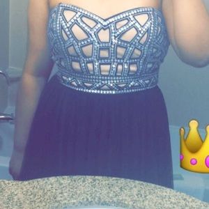 PROM DRESS/FORMAL GOWN