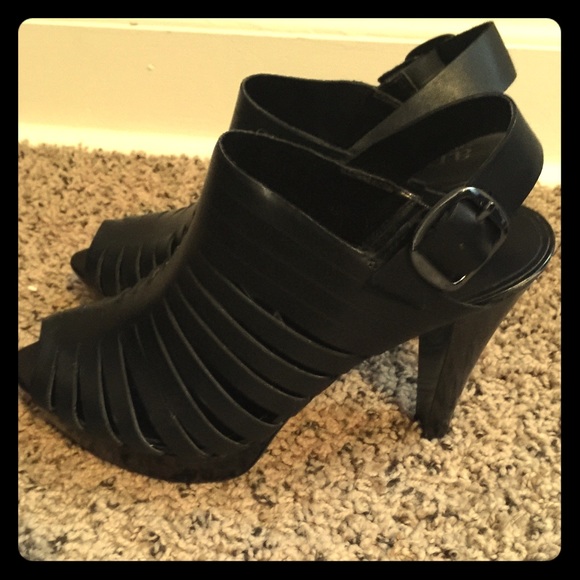 Black Back Strapped Sandals