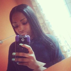 Meet your Posher, Kaya